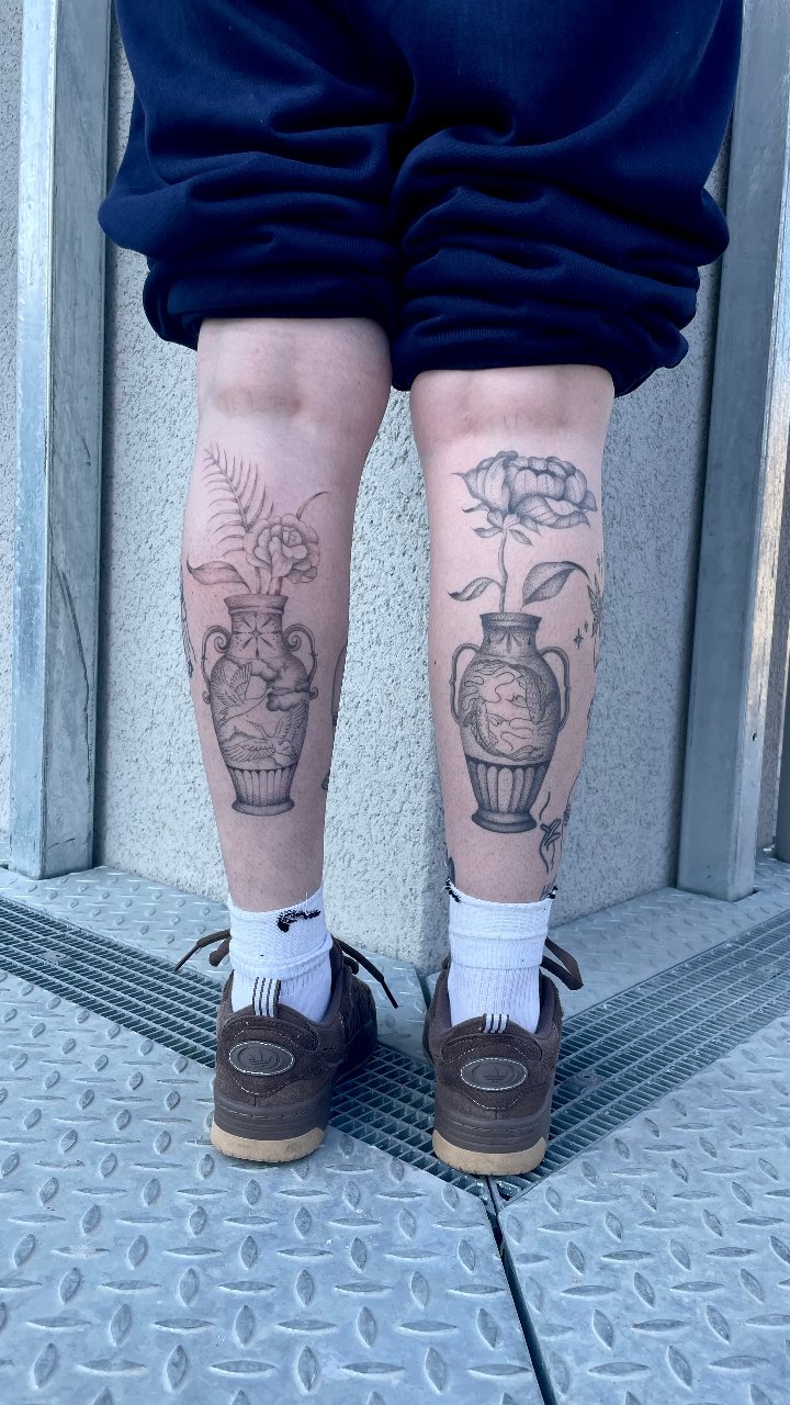 ❀ ⠶Vase ⠶Floral ⠶Ornamental ⠶Fineline ⠶Dotwork ⠶ ❀