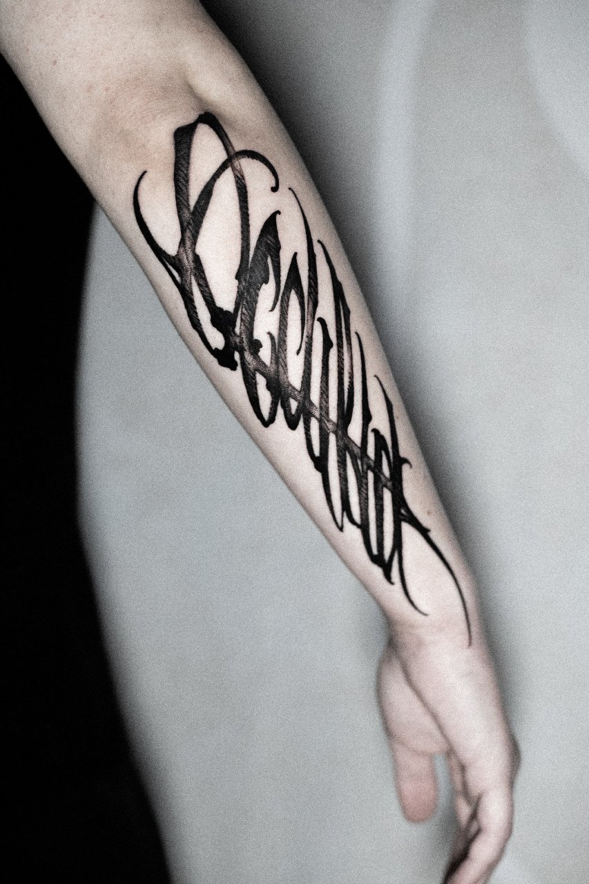 “Occulta” freehand